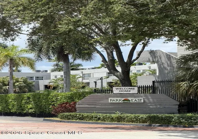 30-nw-87-ave-c201-miami-fl-33172/hzid_dea2f9f1