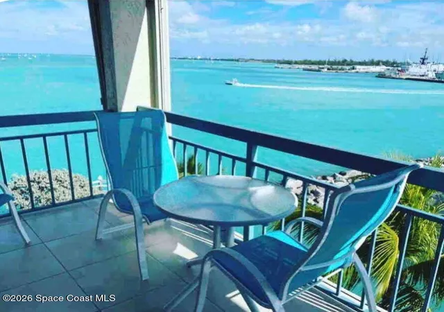 617-front-st-b52-week-52-penthouse-key-west-fl-33040/hzid_6955e244