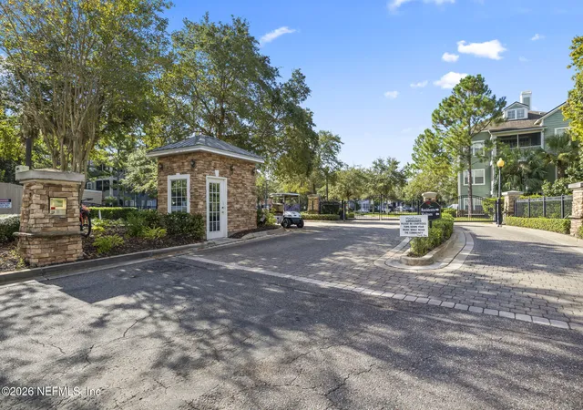 8550-touchton-rd-127-jacksonville-fl-32216/hzid_e1f4aed7