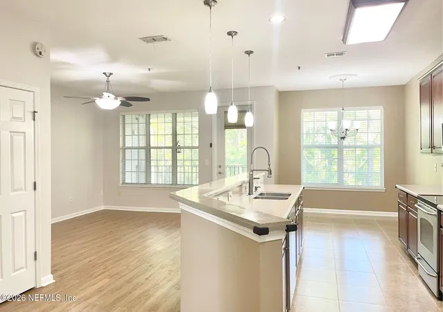 11251-campfield-dr-3403-jacksonville-fl-32256/hzid_273cc008