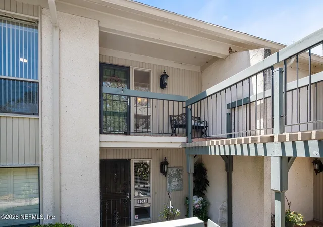 8012-hollyridge-rd-17-jacksonville-fl-32256/hzid_901629ad