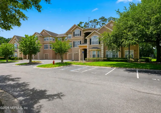 13810-sutton-park-dr-n-621-jacksonville-fl-32224/hzid_94911fe0