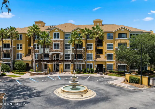 8539-gate-pkwy-9235-jacksonville-fl-32216/hzid_cceb983e