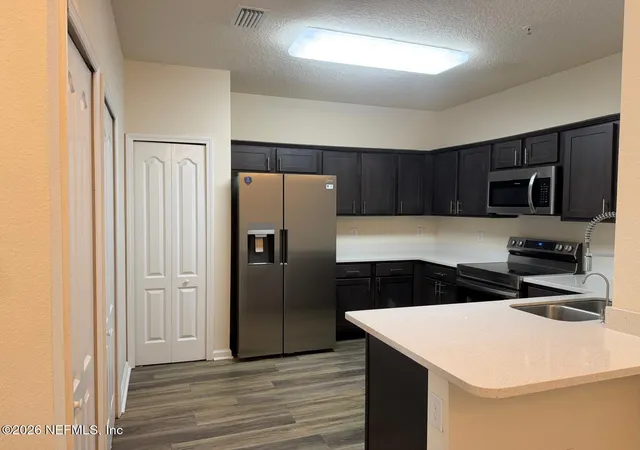 4932-key-lime-dr-308-jacksonville-fl-32256/hzid_8f2a4c44