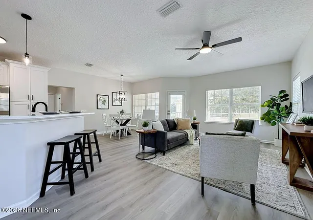 1725-forest-lake-cir-e-3-jacksonville-fl-32225/hzid_a55983cc
