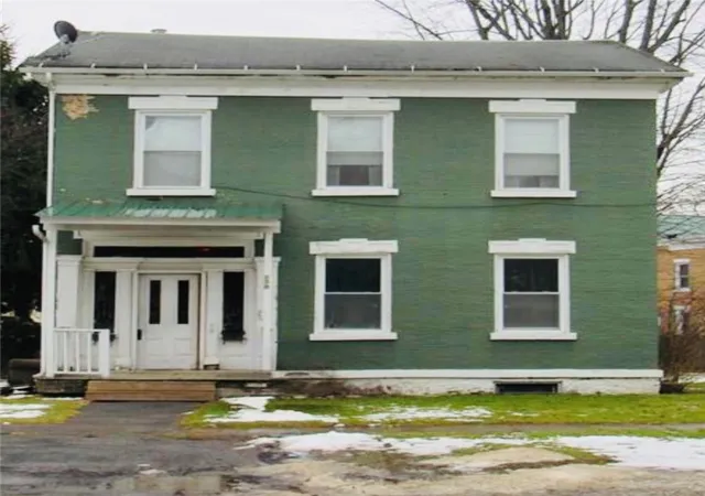100-broad-st-lyons-ny-14489/hzid_ea828f19