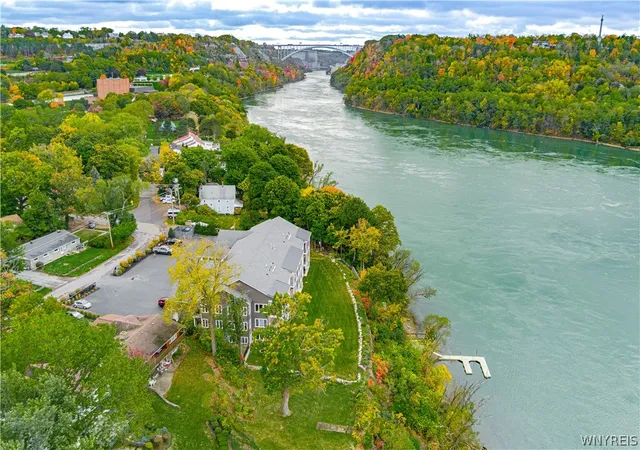 20-tuscarora-st-10-lewiston-ny-14092/hzid_602051b5