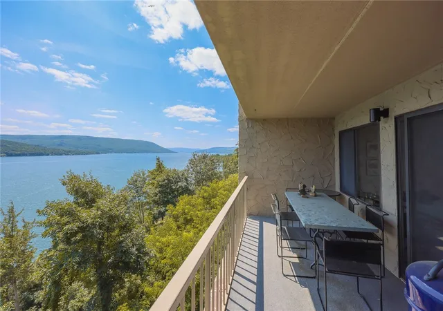 130-cliffside-dr-canandaigua-ny-14424/hzid_8009c6b4