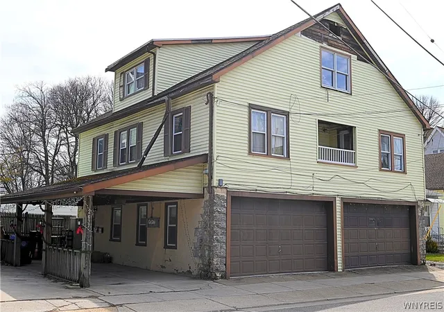 2637-seneca-st-buffalo-ny-14224/hzid_d5d5dd83