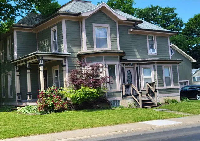196-bristol-st-canandaigua-ny-14424/hzid_53f8e8c0