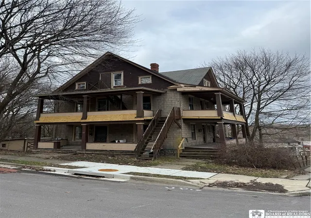 43-barrows-st-jamestown-ny-14701/hzid_58392d95