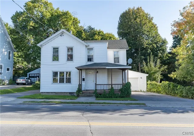 140-e-main-st-watertown-ny-13601/hzid_c6281ee8