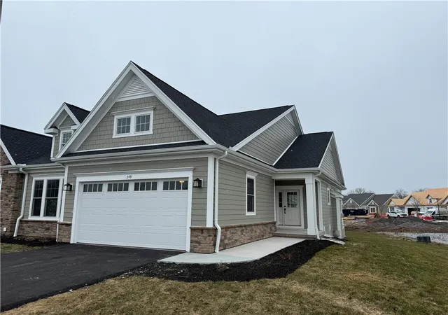 211-cos-grande-rochester-ny-14618/hzid_233e9742