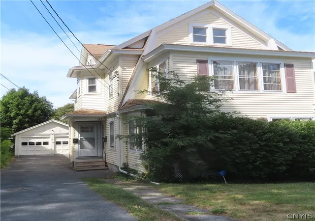 105-107-twin-hills-dr-syracuse-ny-13207/hzid_b93a6975