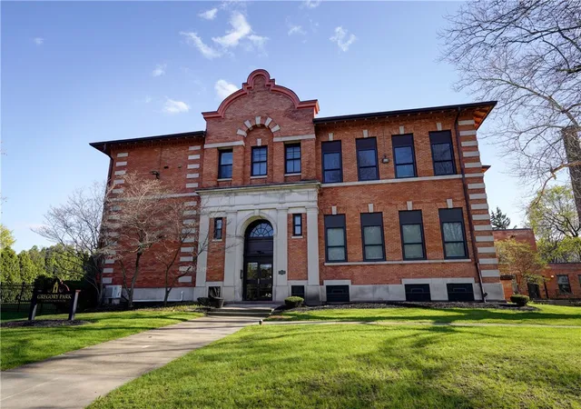 115-gregory-park-rochester-ny-14620/hzid_3682279b