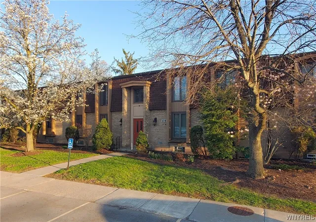 175-charter-oaks-dr-2-buffalo-ny-14228/hzid_b61e28be