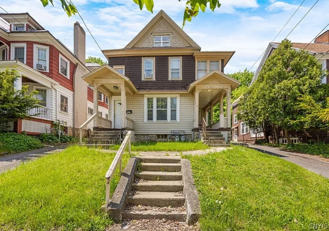 1016-lancaster-ave-18-syracuse-ny-13210/hzid_7e042d3c