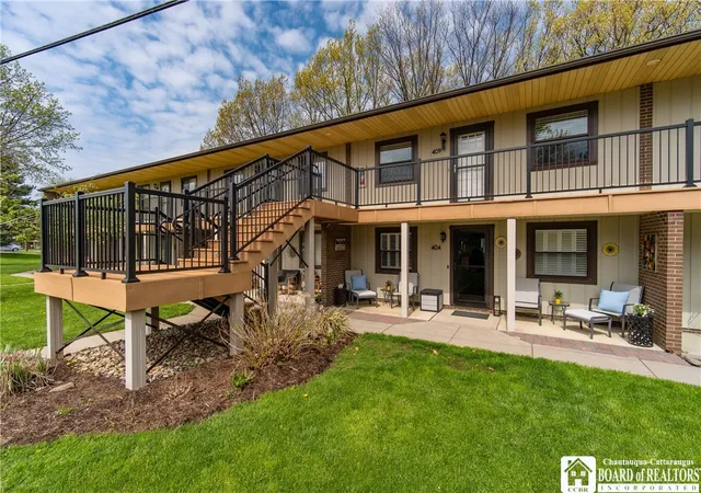 409-edgewater-dr-westfield-ny-14787/hzid_d29ab4a2