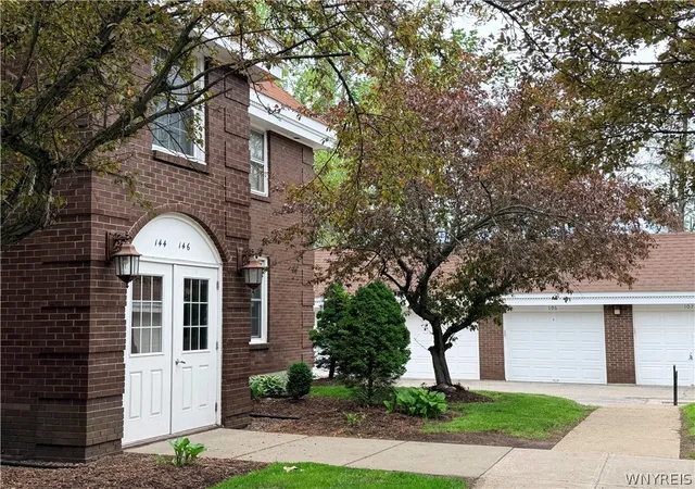 144-charter-oaks-dr-a-amherst-ny-14228/hzid_d8ba2fcd