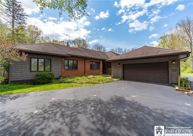 70-e-fairmount-ave-lakewood-ny-14750/hzid_00396321