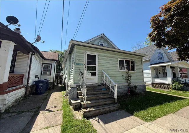 163-farmer-st-buffalo-ny-14207/hzid_8bbc54f4