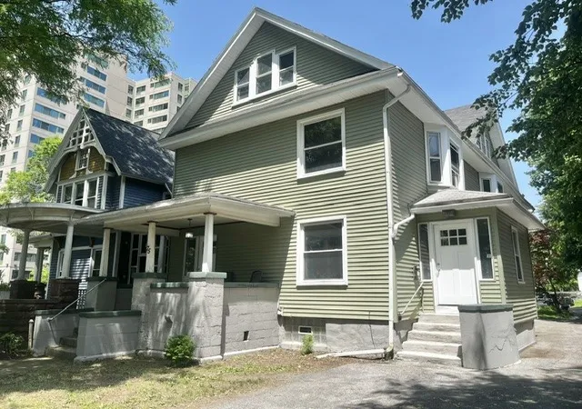 75-alexander-st-rochester-ny-14620/hzid_0acb9357