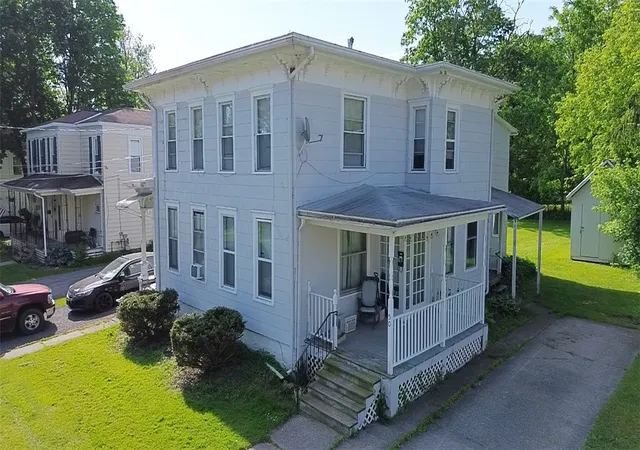 50-52-capitol-st-auburn-ny-13021/hzid_009971b1
