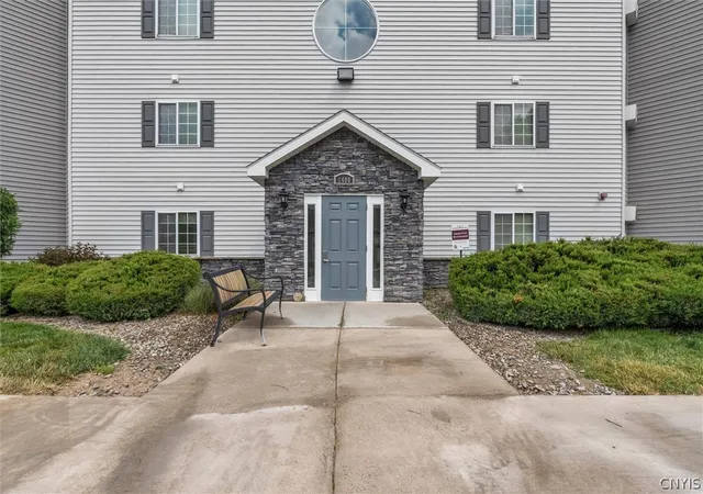 1402-landrush-baldwinsville-ny-13027/hzid_6b569313