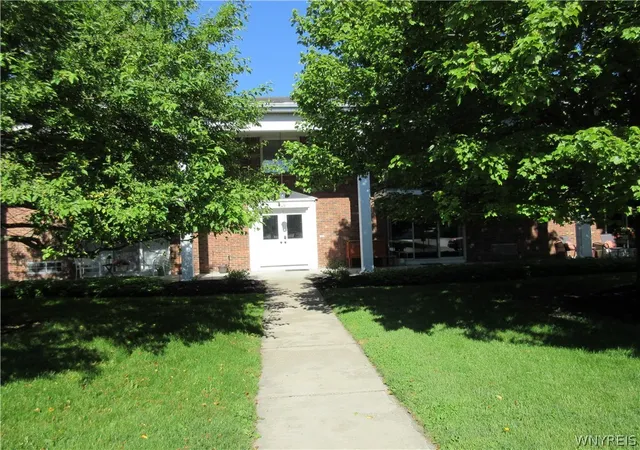 345-s-cayuga-rd-a-buffalo-ny-14221/hzid_6b4a11b8