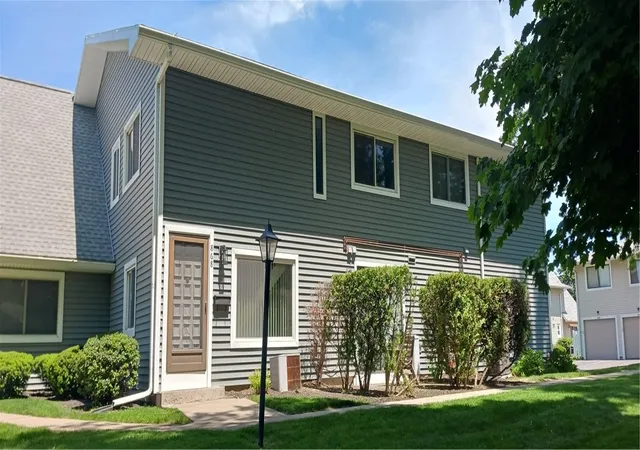 868-eastbrooke-ln-rochester-ny-14618/hzid_7693e3c3