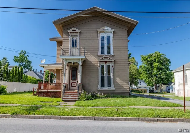 132-w-chapel-st-canastota-ny-13032/hzid_6c26800f