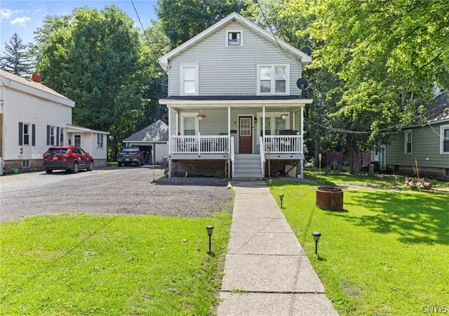 8-nestle-ave-b-fulton-ny-13069/hzid_c0a90b8a