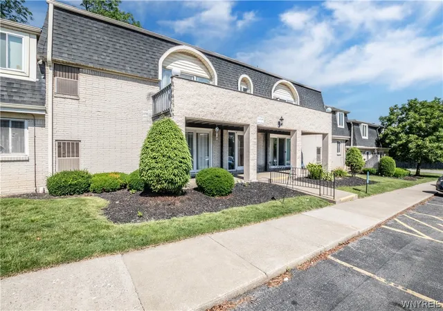 5-cambridge-g-amherst-ny-14221/hzid_bb137274