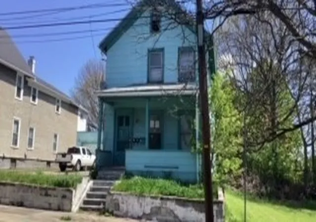 6-stuyvesant-st-binghamton-ny-13901/hzid_06a644fd