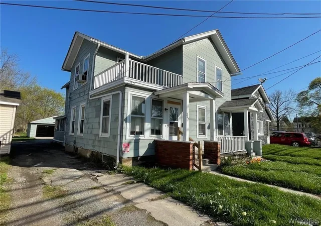 247-clinton-st-lockport-ny-14094/hzid_ae9c3285