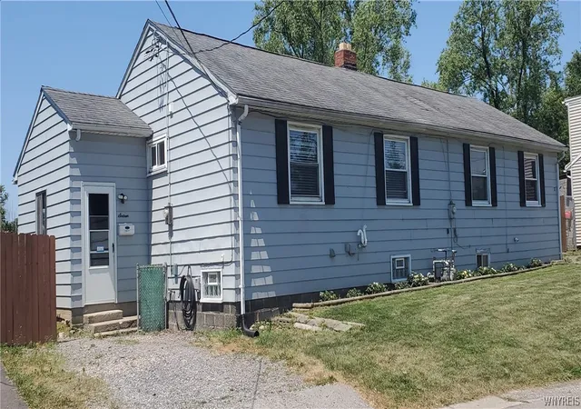 18-sandstone-dr-16-cheektowaga-ny-14225/hzid_e95d5ec5