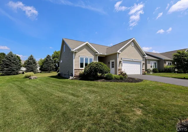 133-edwards-fls-ln-manlius-ny-13104/hzid_a6562eda