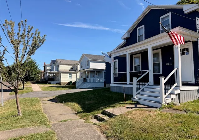 179-185-w-3rd-street-oswego-ny-13126/hzid_372ff988