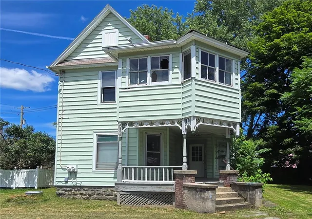 716-holdridge-st-elmira-ny-14904/hzid_e5abf78c