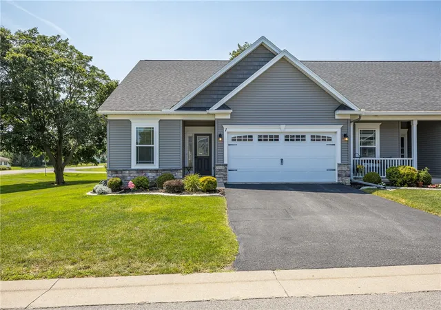 1-cedar-cvs-trl-rochester-ny-14606/hzid_0e09d61c