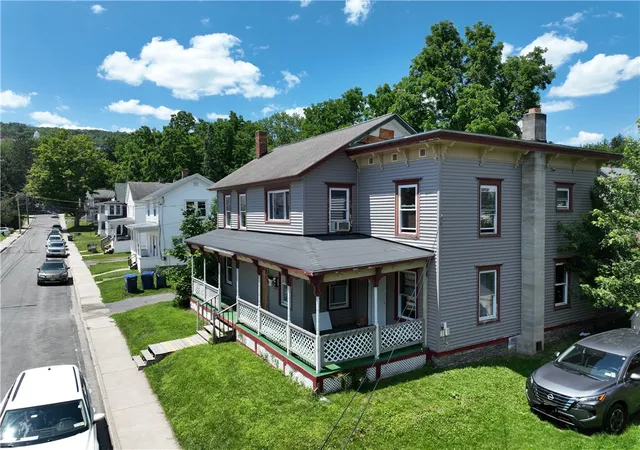 6-columbia-st-oneonta-ny-13820/hzid_9f56b479