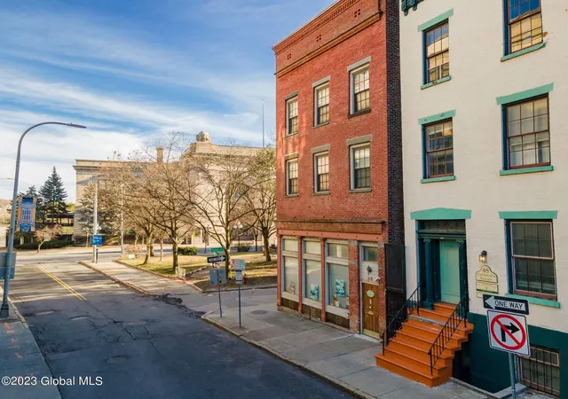 46-columbia-st-albany-ny-12207/hzid_0505319e