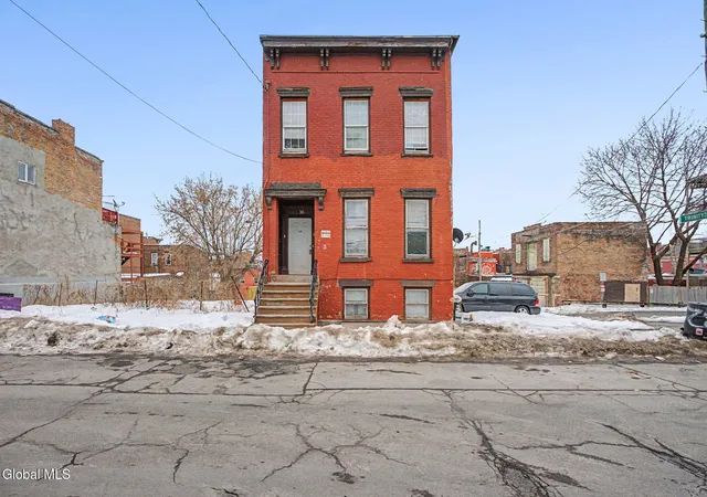 38-trinity-pl-albany-ny-12202/hzid_b0673bf3