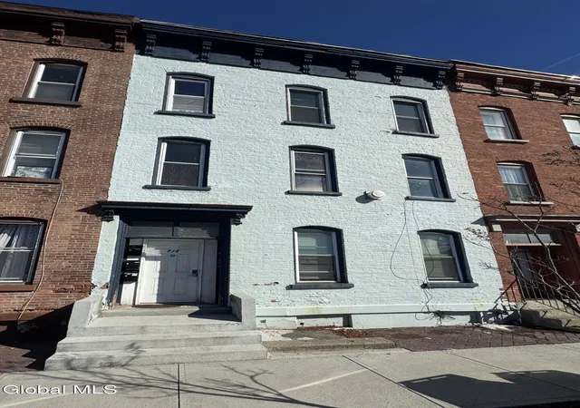 276-3rd-street-troy-ny-12180/hzid_c762eb97