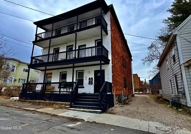 8-gardiner-st-amsterdam-ny-12010/hzid_2346b22e