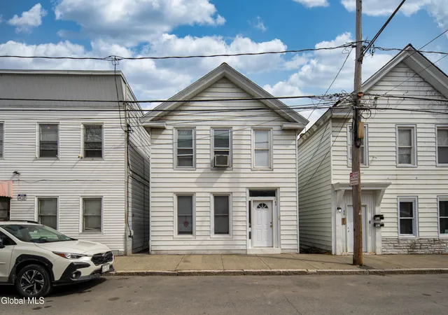 46-congress-st-cohoes-ny-12047/hzid_a0bcf68c