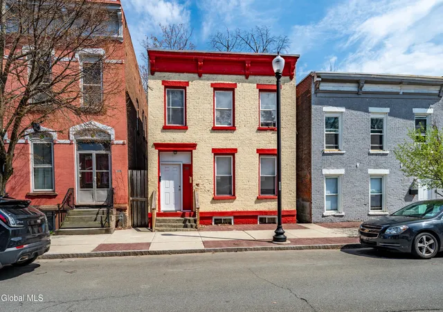 304-2nd-street-troy-ny-12180/hzid_4d31998b