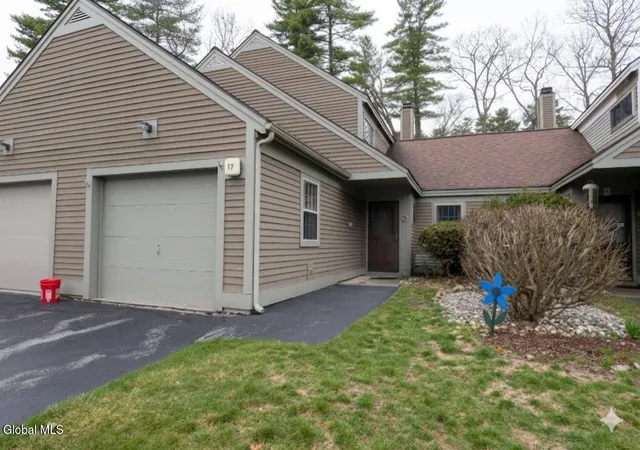7-prospect-st-c17-lake-george-ny-12845/hzid_9702ede5