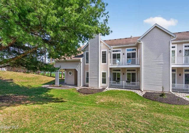 321-diamond-rock-cir-troy-ny-12182/hzid_45c1882e