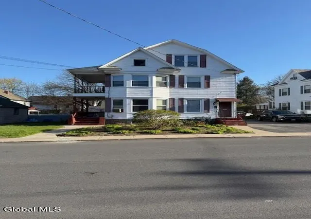 64-hunter-st-glens-falls-ny-12801/hzid_3f146191